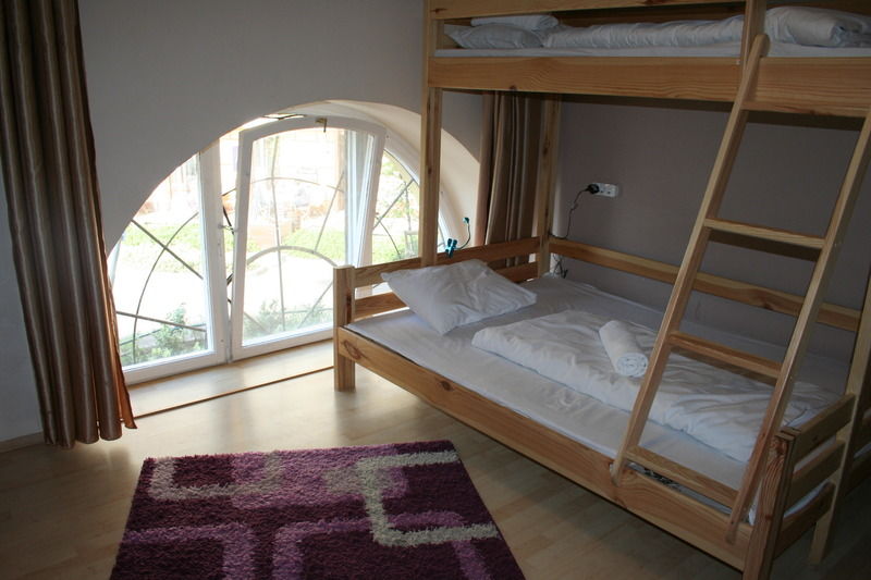 Walking Bed Budapest Hostel Buitenkant foto